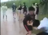 Nữ sinh tại Khánh Hòa bị đánh, dìm nước khiến nhiều người phẫn nộ