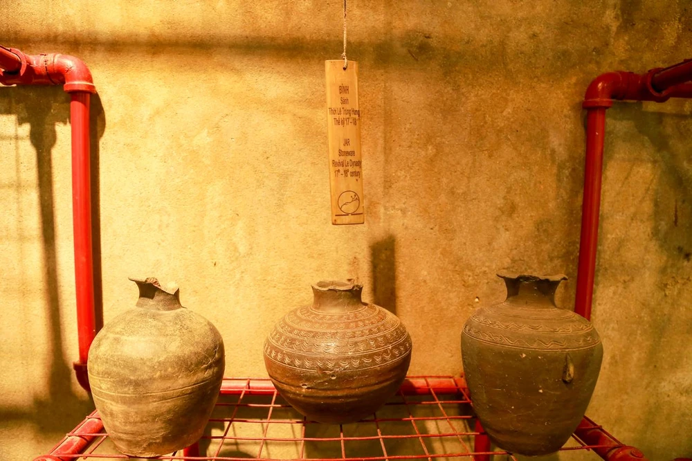 Bảo tàng gốm cổ sông Hương là thành quả của cố họa sĩ Thái Nguyên Bá và em gái là Tiến sĩ Thái Kim Lan sau gần 40 năm sưu tầm và cất giữ các cổ vật. Ảnh: N.D