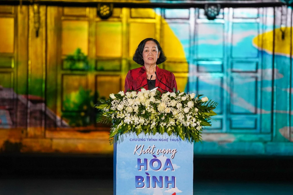 Bà Trương Thị Mai phát biểu tại chương trình.