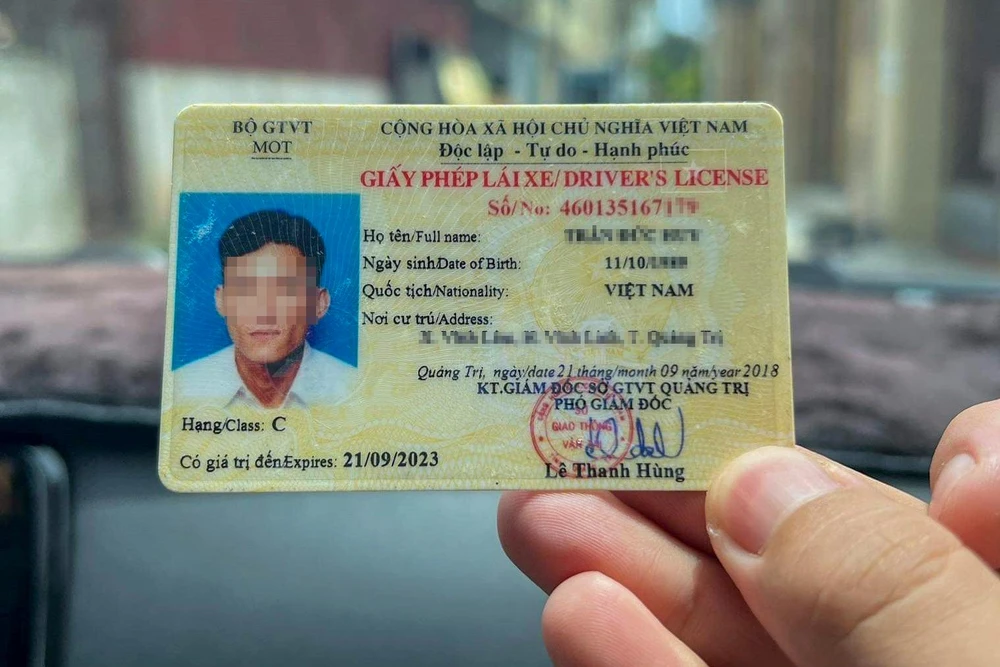 Giấy phép lái xe hạng C của người vi phạm được nhận trước thời hạn.