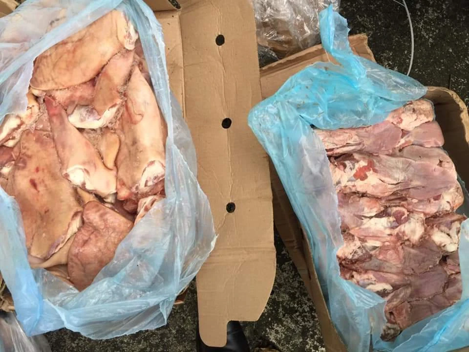 Số nội tạng bị lực lượng chức năng bắt giữ.