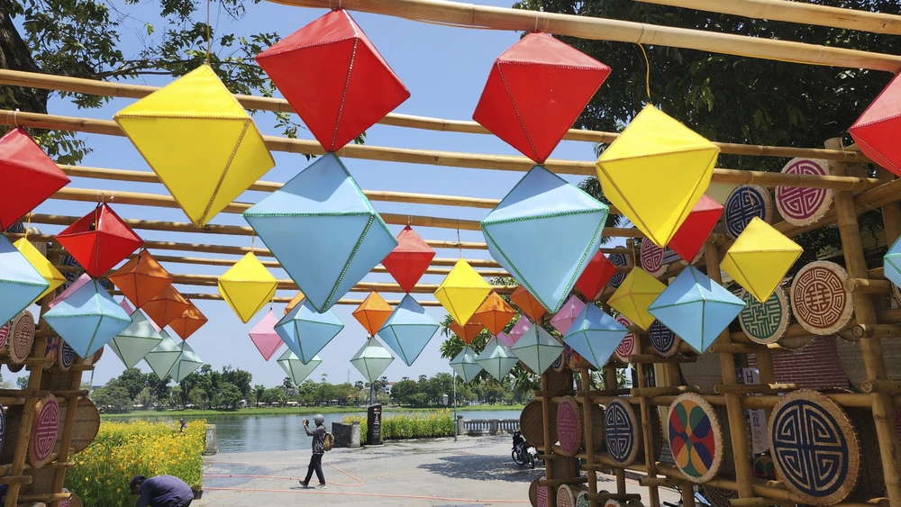 Festival Nghề truyền thống Huế năm 2023 được TP Huế tổ chức từ ngày 28-4 đến 5-5.