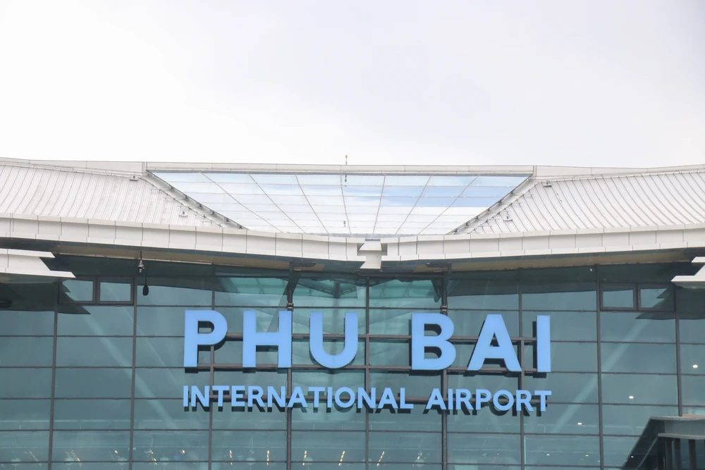 Nhà ga T2 của Cảng hàng không Quốc tế Phú Bài cơ bản đã hoàn thành các hạng mục cuối cùng và chính thức được đưa vào khai thác, sử dụng.