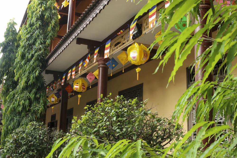 Lễ Phật đản được Ban Trị sự GHPGVN tỉnh Thừa Thiên Huế tổ chức từ ngày 8 đến Rằm tháng 4 năm Quý Mão.