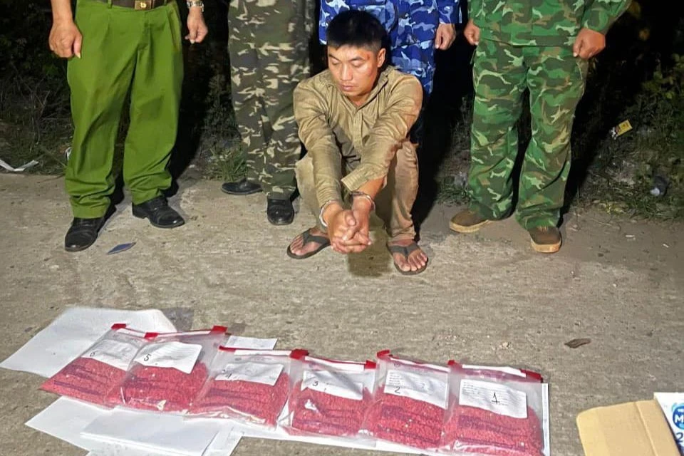 Lực lượng chức năng bắt giữ Nguyễn Minh Vương thu giữ 36.000 viên ma túy tổng hợp.