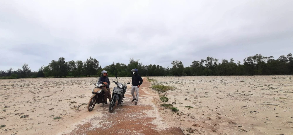 Dự án san lấp mặt bằng khu chăn nuôi tập trung thôn Trung An.