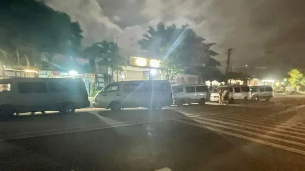 50 tấn đường không rõ nguồn gốc