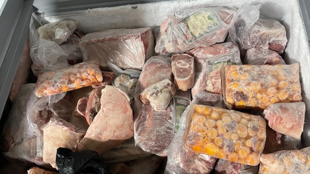 Phát hiện hơn 1 tấn thịt động vật không rõ nguồn gốc