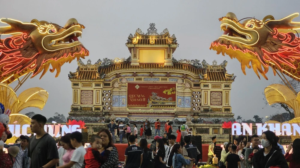 linh-vat-rong-xuan-giap-thin (9).jpg