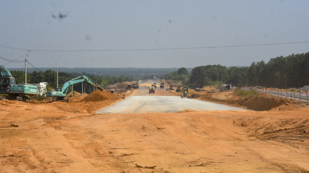 Cao tốc Vạn Ninh - Cam Lộ