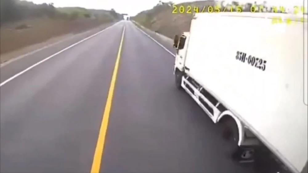 Cao tốc cam lộ - la sơn