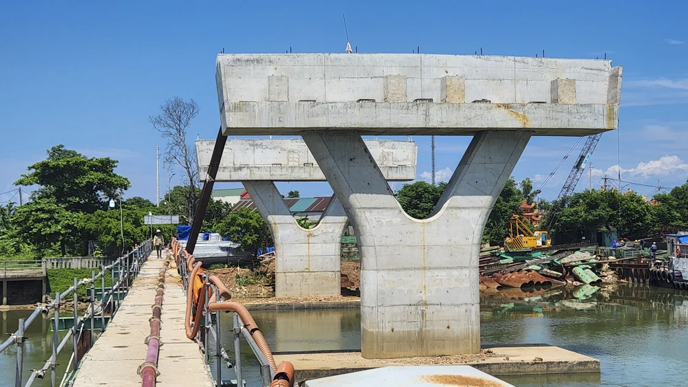 Cầu Thạch Hãn 1