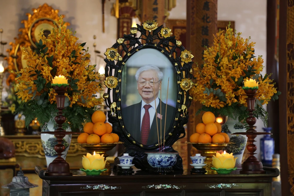 tang-ni-phat-tu-thua-thien-hue-tuong-niem-tong-bi-thu-nguyen-phu-trong (1).jpg