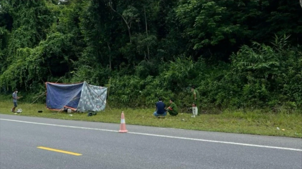 Cao tốc La Sơn - Hòa Liên