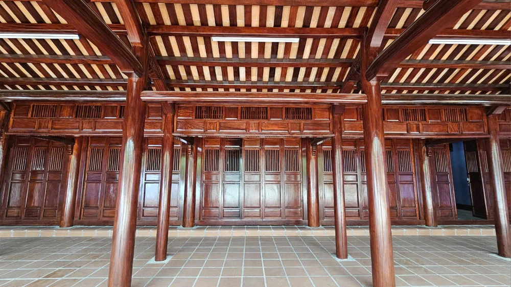 can-canh-dinh-lang-co-o-hue-sau-1-nam-trung-tu (5).jpg