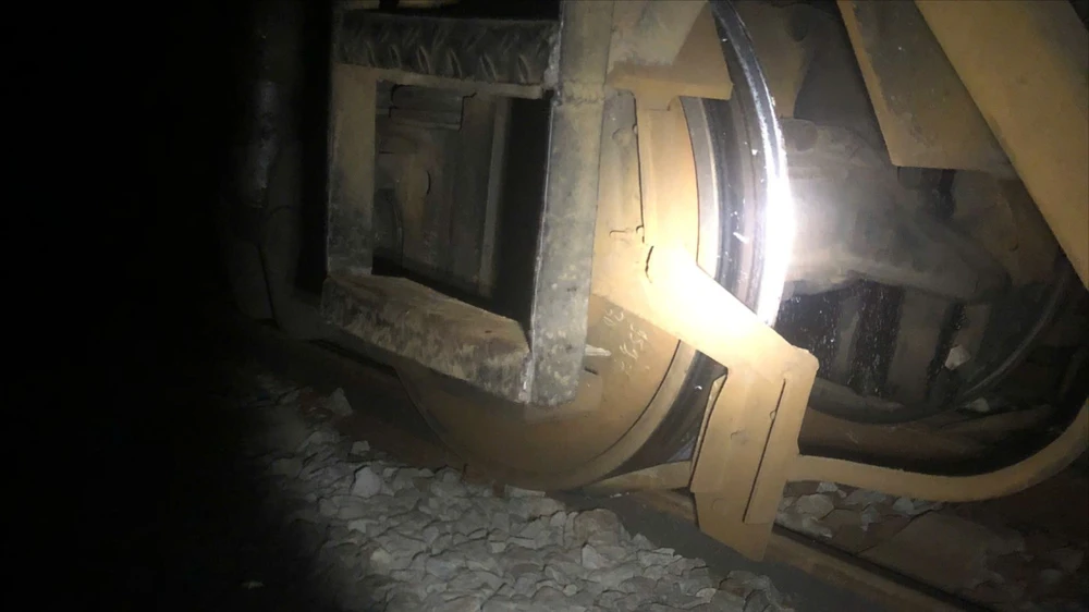 Tàu hỏa lại trật bánh