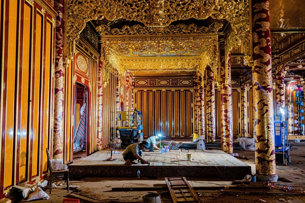 dien-thai-hoa-long-lay-sau-khi-trung-tu (20).jpg