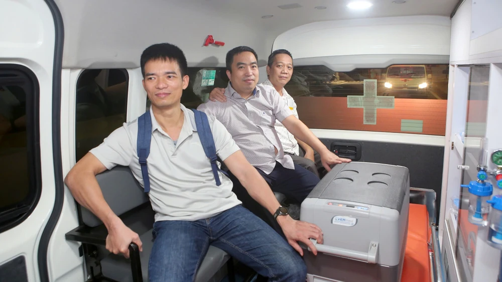 trái tim từ người chết não