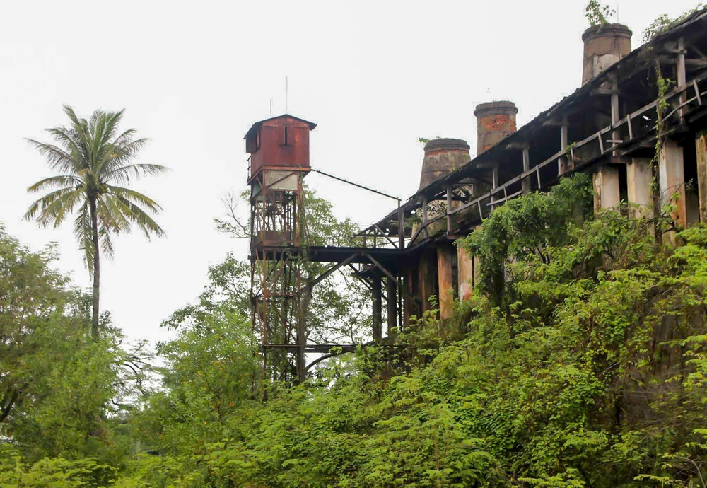 can-canh-lo-voi-tram-tuoi-thoi-phap-thuoc-tai-hue (6).jpg