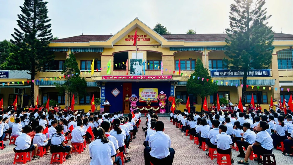 người phụ nữ lạ mặt