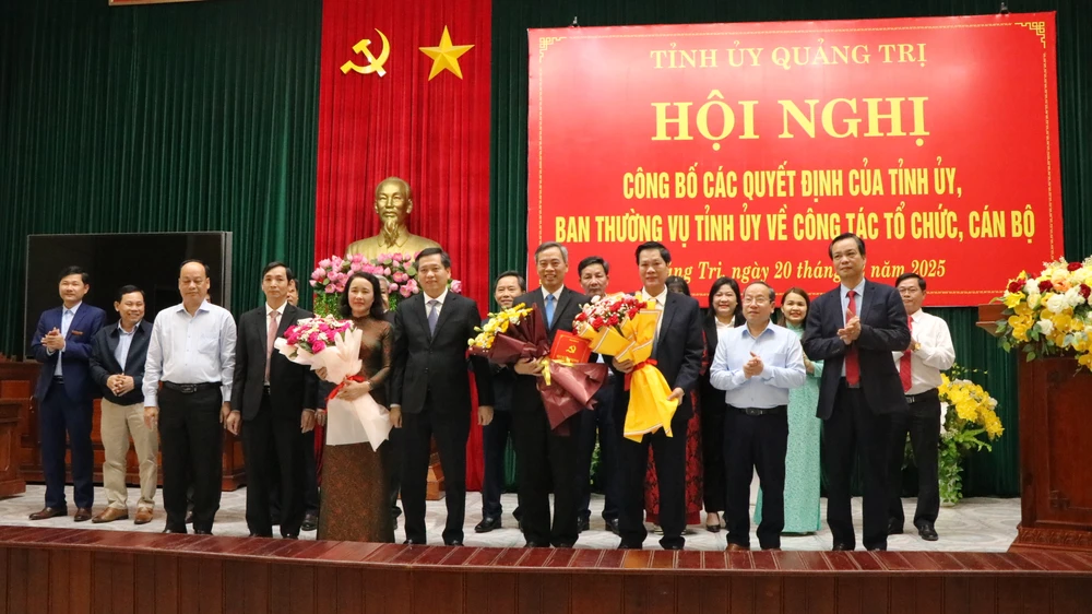 công tác tổ chức