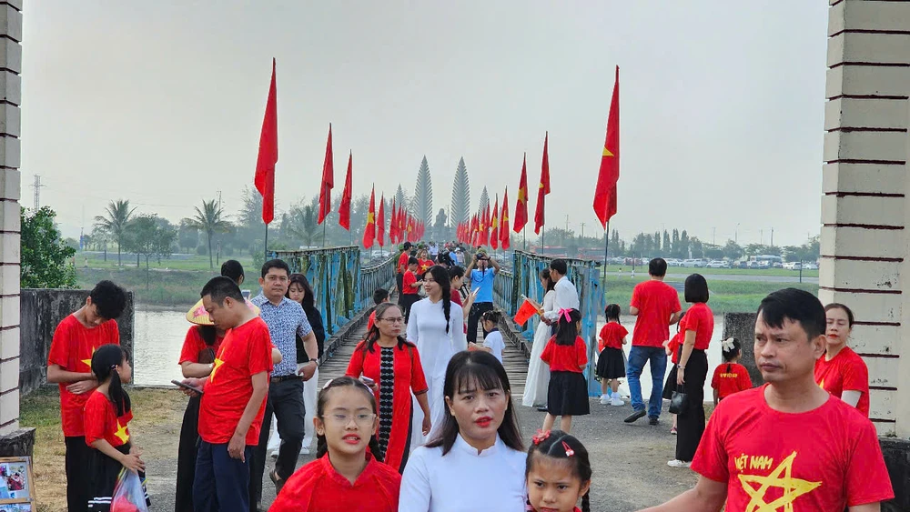 le-thuong-co-ben-di-tich-hien-luong-ben-hai (1).jpg