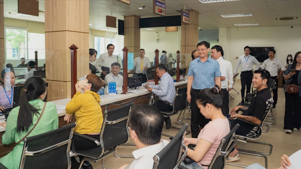 Chính quyền hai cấp