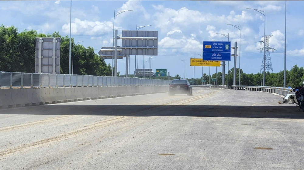 cao tốc vạn ninh - cam lộ