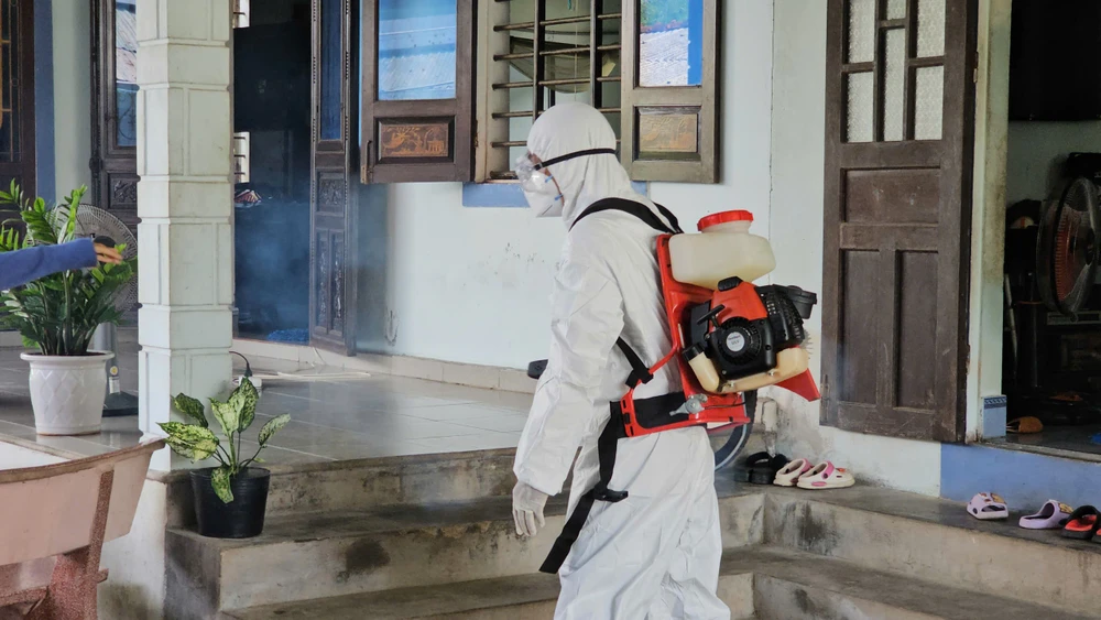 Giám đốc Sở NN&MT Huế: Người dân yên tâm dùng thịt lợn đã kiểm dịch