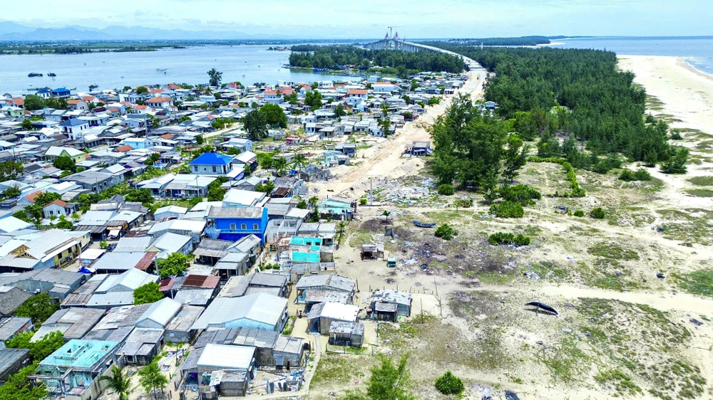 cầu vượt cửa biển