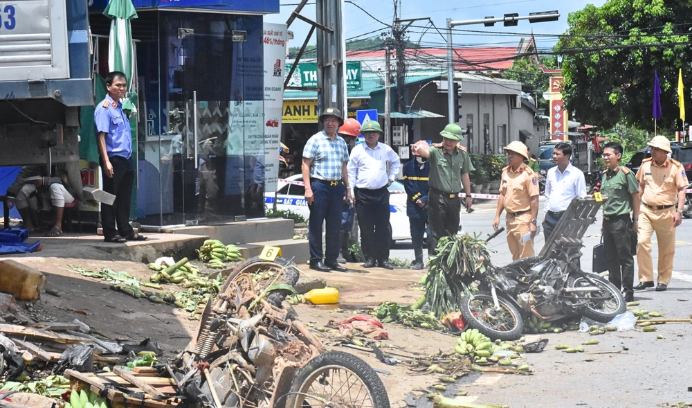 tai nạn ở quốc lộ 9