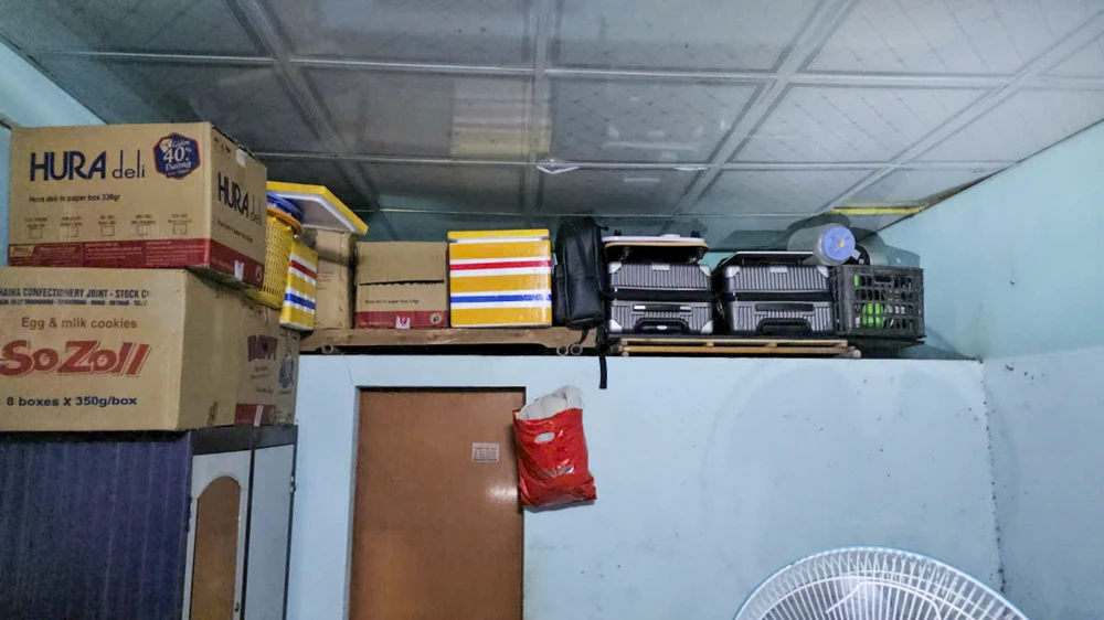 mua-xoi-xa-sinh-vien-trang-dem-chay-lu (7).jpg