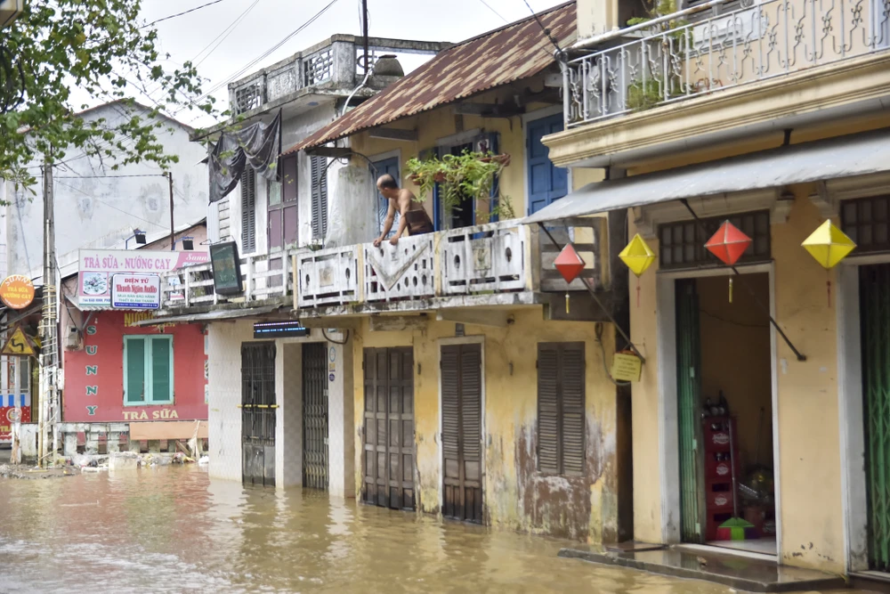 pho-co-bao-vinh-oan-minh-sau-tran-lu-lich-su (19).jpg