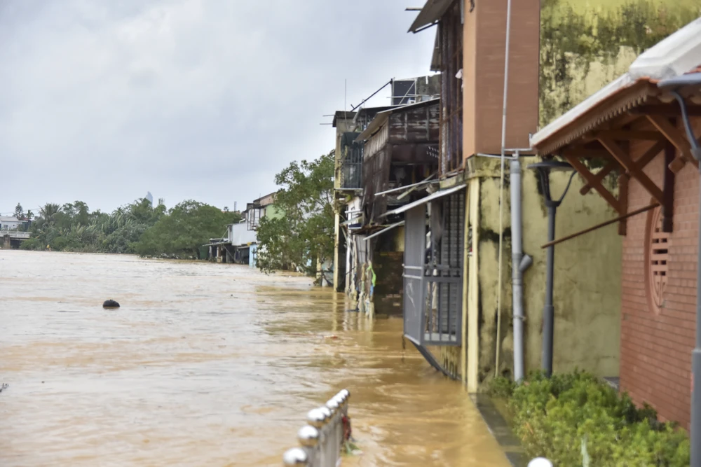 pho-co-bao-vinh-oan-minh-sau-tran-lu-lich-su (28).jpg