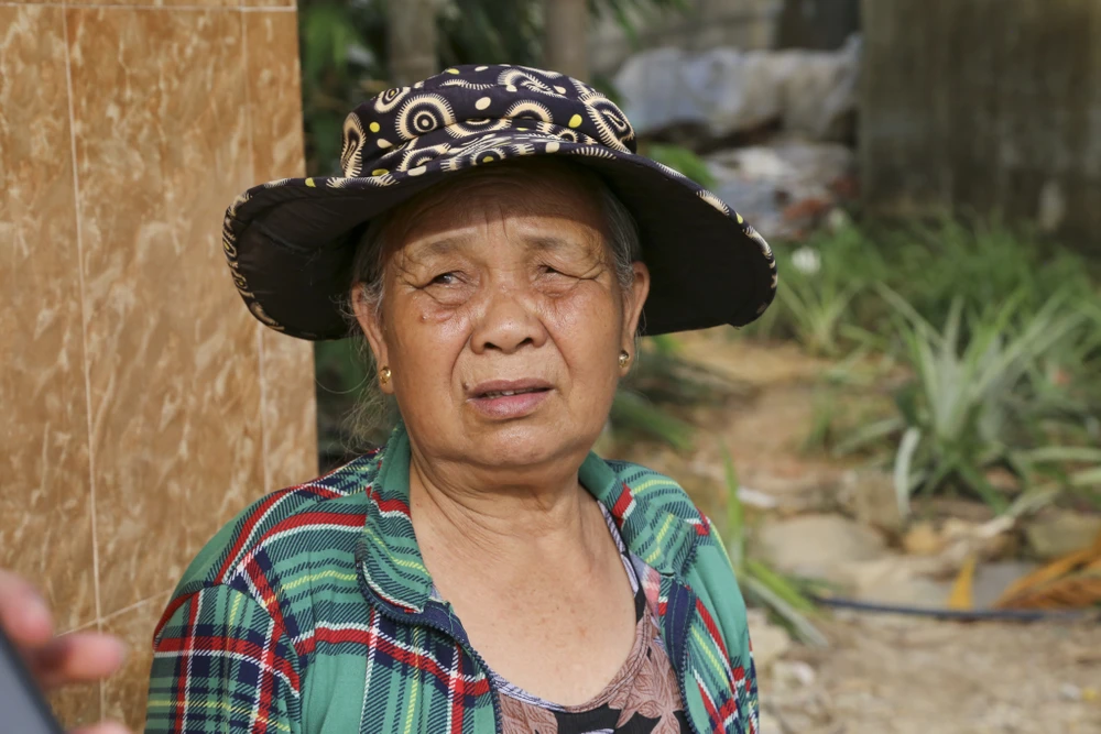 nha-bi-cuon-troi-mat-het-roi (13).jpg