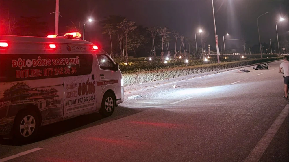 vu-tai-nan-giao-thong-nghiem-trong-tai-hue-lam-2-nguoi-tu-vong.jpg