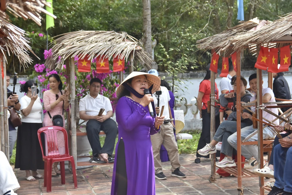 en-nui-ngu-phong-xem-tai-hien-hanh-trinh-ve-lam-dau-xu-champa-cua-cong-chua-huyen-tran (8).jpg