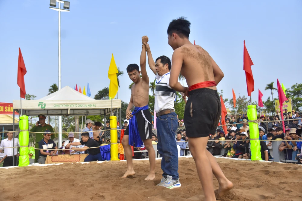 xem-cac-manh-ho-co-do-tranh-tai-nay-lua-ngay-dau-xuan-binh-ngo (3).jpg