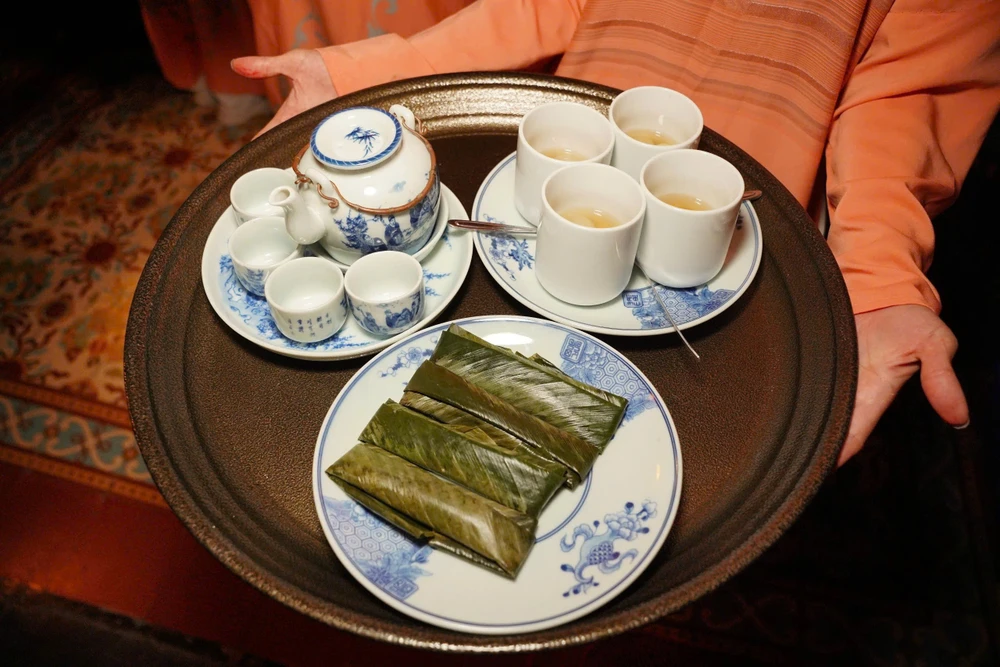 can-canh-bua-tiec-vuong-gia-tai-dai-noi-hue-co-gi-dac-biet (16).jpg