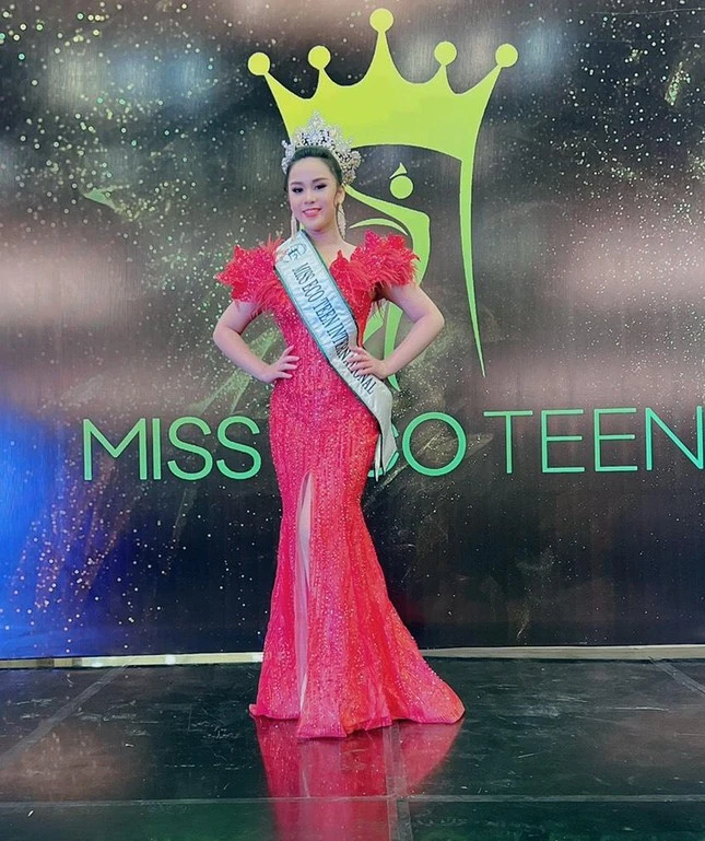 Đại diện 14 tuổi của Việt Nam- Bella Vũ đăng quang Miss Eco Teen International ảnh 2