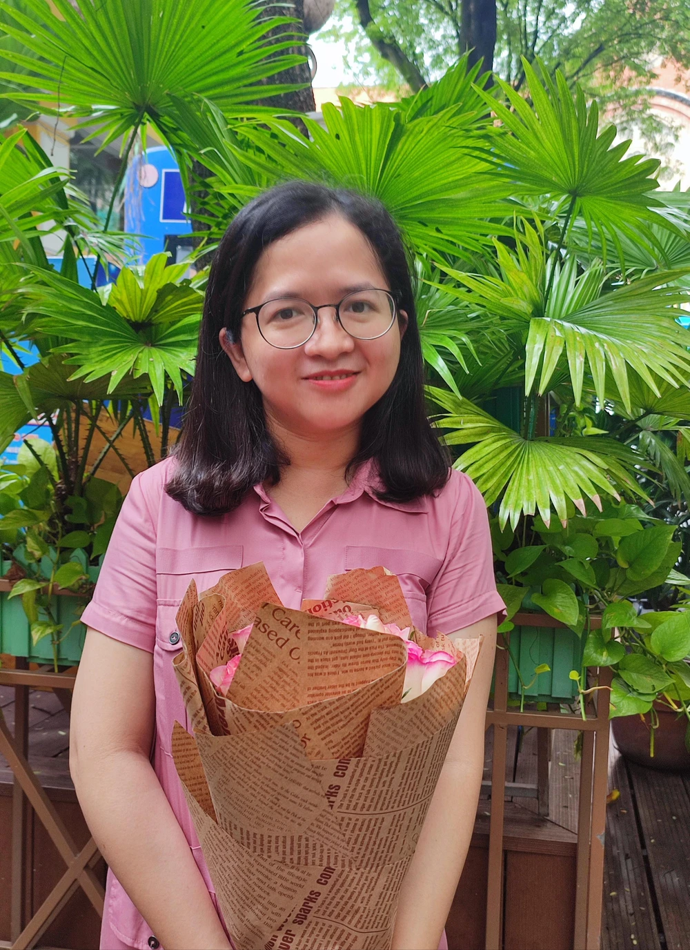 Tác giả Hồng Sakura là cây bút quen thuộc với đông đảo độc giả 8x, 9x. Ảnh: BTC.