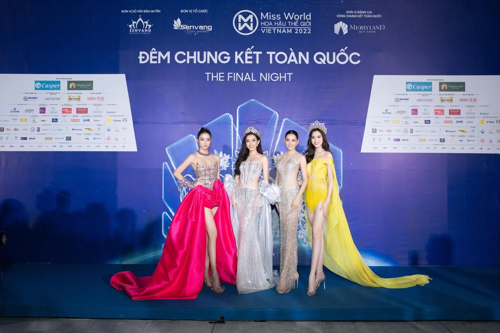 Dàn Hoa hậu đầy quyền lực tại thảm đỏ Miss World Vietnam 2022