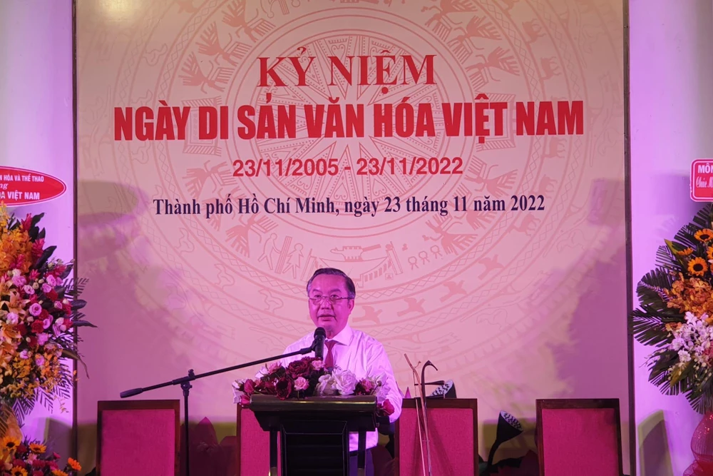 ông Trần Thế Thuận, Giám đốc Sở VH-TT TP.HCM phát biểu tại buổi lễ. Ảnh: HÀ NGUYỄN