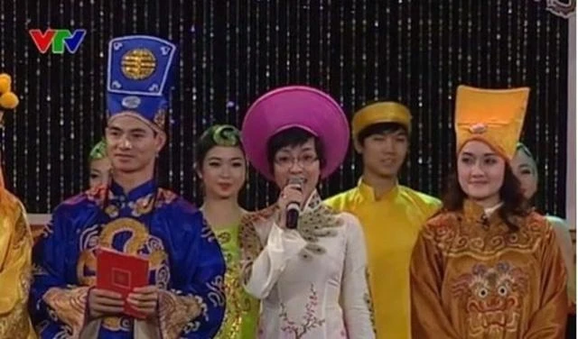 MC Thảo Vân trong chương trình của Táo quân. Ảnh: Chụp màn hình.