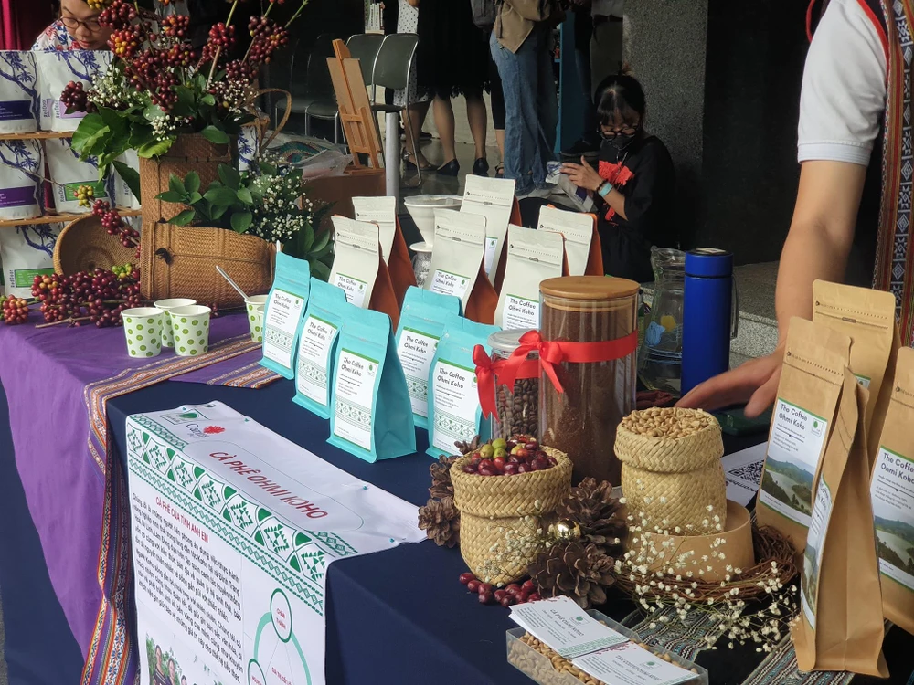 Khán giả sẽ được trải nghiệm các loại cà phê cũng như nhiều sản phẩm khác. Ảnh: HÀ NGUYỄN