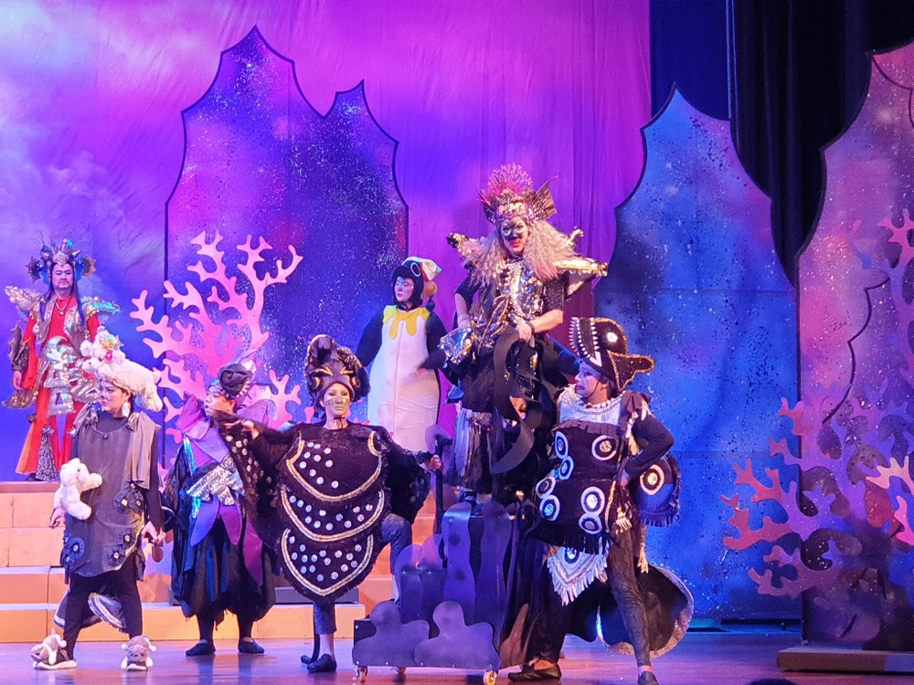 Hình ảnh trong chương trình Ngày xửa ngày xưa số 33:Cuộc phiêu lưu của thuyền trưởng Sinbad: Đại chiến nàng tiên cá. Ảnh: HÀ NGUYỄN