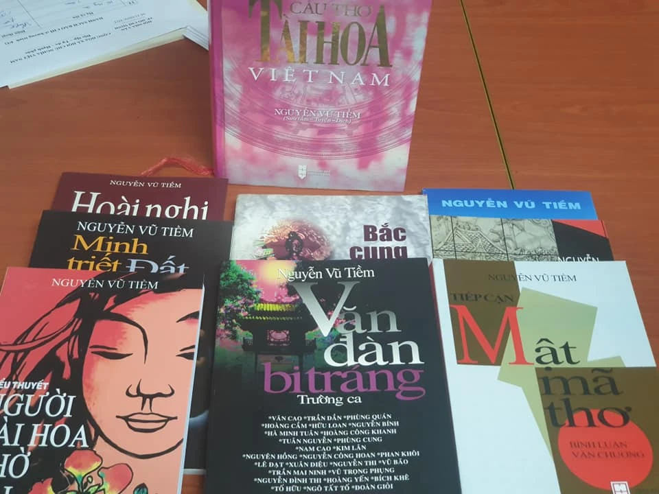 Một số tác phẩm của cố nhà thơ Nguyễn Vũ Tiềm