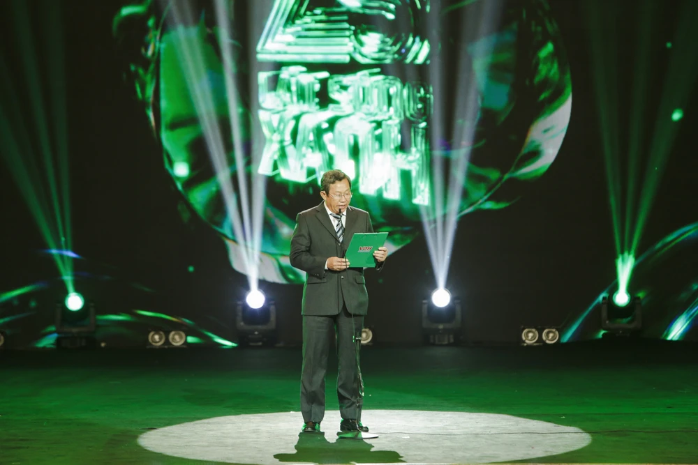 Ông Vương Quyền, Phó giám đốc đài Tiếng nói Nhân dân TP.HCM phát biểu tại buổi lễ. Ảnh: BTC