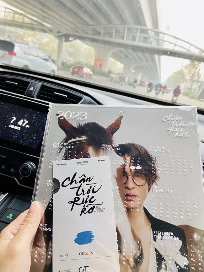 Một khán giả rao bán vé với giá bằng giá gốc do không sắp xếp được công việc để đi xem show