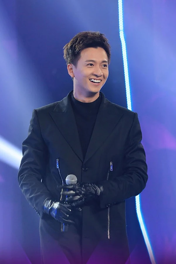 Ngô Kiến Huy từng có thời gian khủng hoảng khi dấn thân vào lĩnh vực MC. Ảnh: TL Ngô Kiến Huy từng có thời gian khủng hoảng khi dấn thân vào lĩnh vực MC. Ảnh: TL